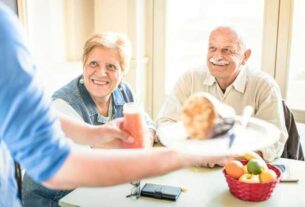 Best tips to take care of your elderly family members